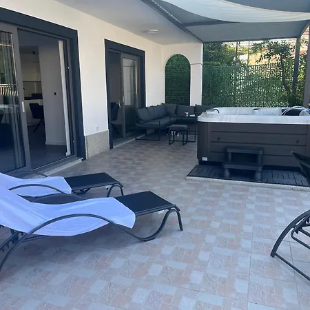 Ad Luxury Jacuzzi & Sea View Lejlighed *